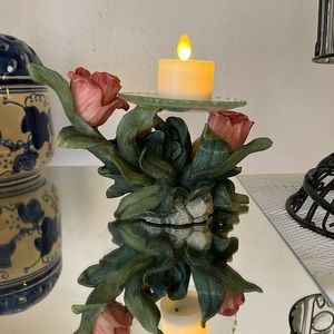 Tulip candle holder EUC